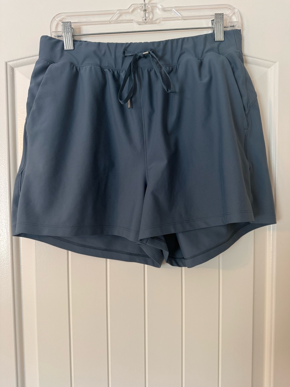 Old Navy Blue Power Soft High Rise Go-Dry Shorts - Large